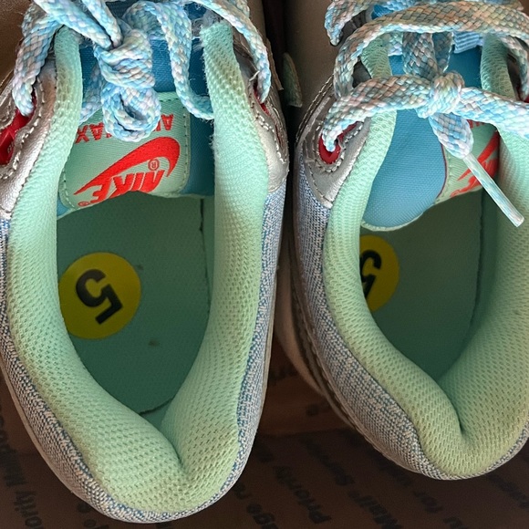 🔥Nike Air Max 1 Kid's Shoes STYLE #653653-401 Size 5Y(YOUTH) GIRLS OR WOMEN'S - Picture 10 of 14